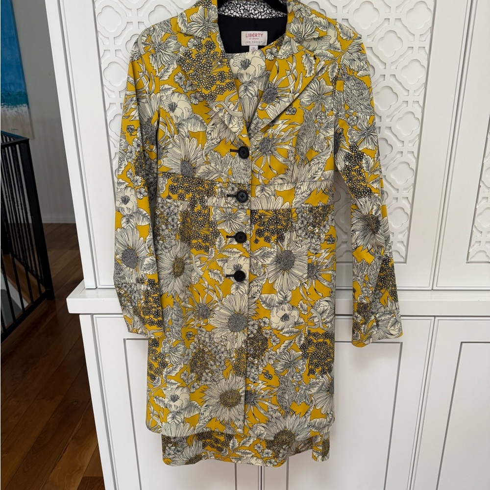 LIBERTY OF LONDON Women's Yellow and Gray Floral Jacket and dress.